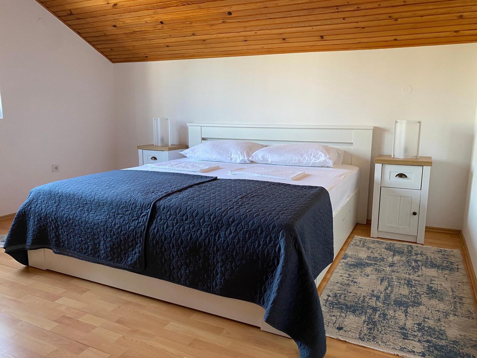 Apartments Maria Biograd Na Moru Bagian luar foto