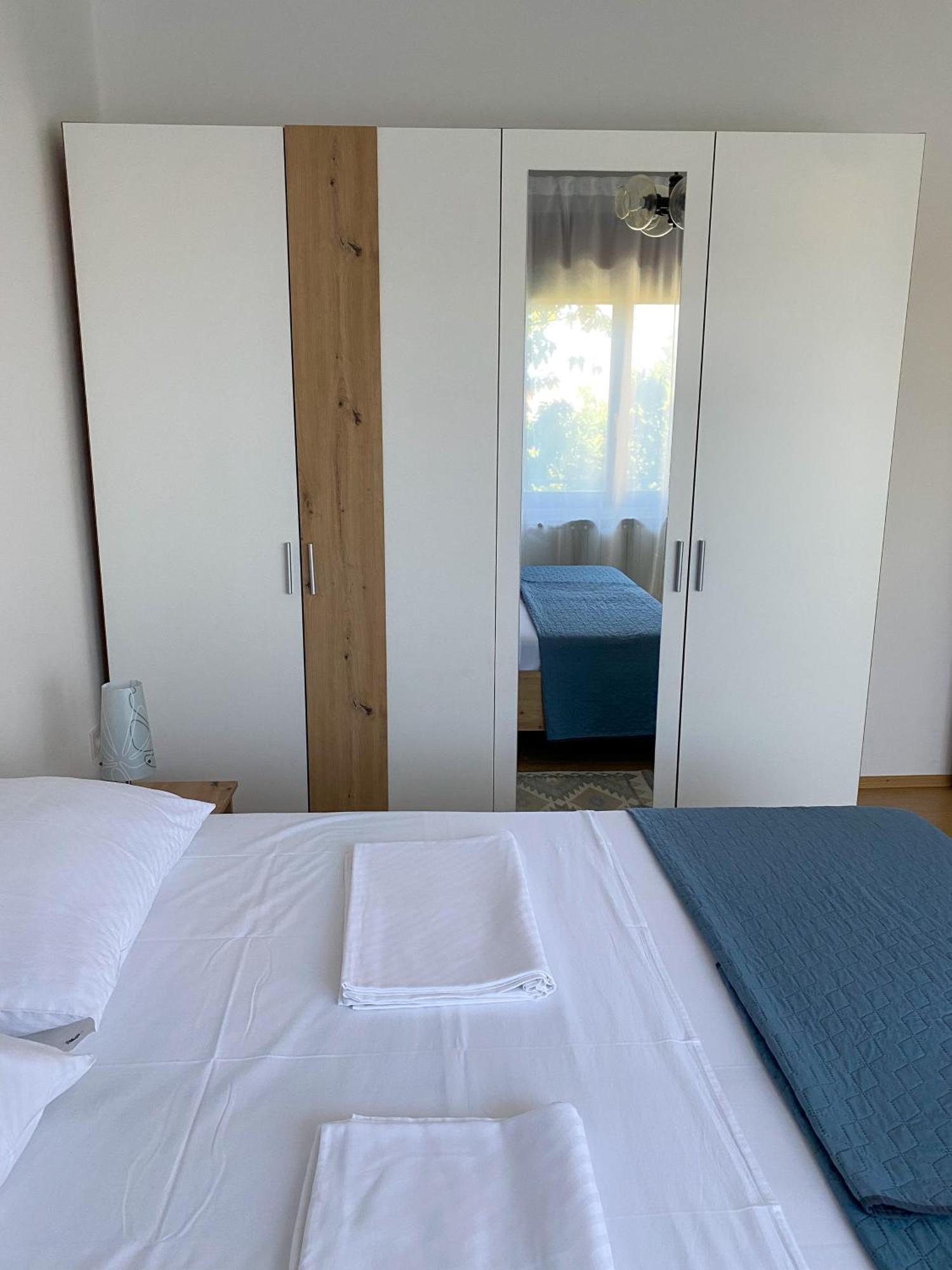 Apartments Maria Biograd Na Moru Bagian luar foto