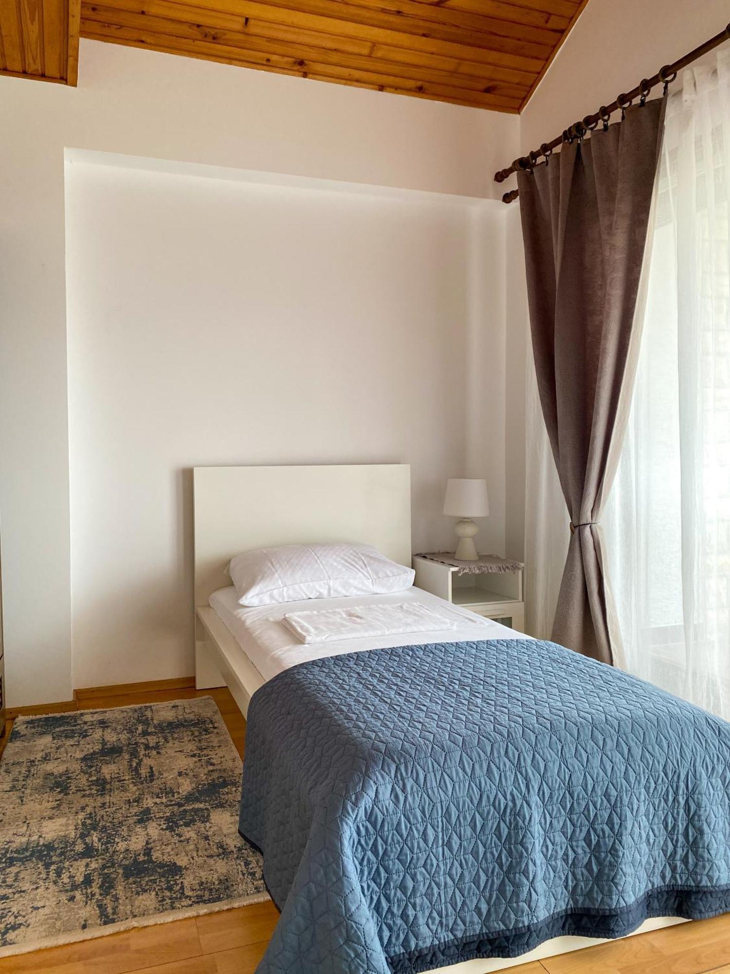 Apartments Maria Biograd Na Moru Bagian luar foto