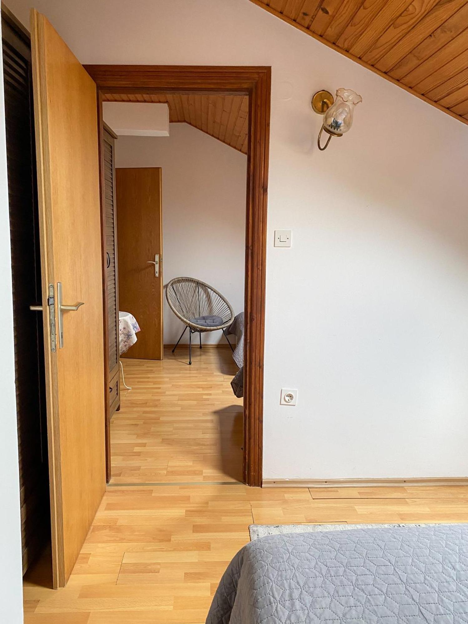 Apartments Maria Biograd Na Moru Bagian luar foto